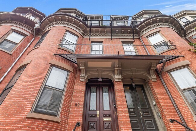 Building Photo - 83 Appleton St