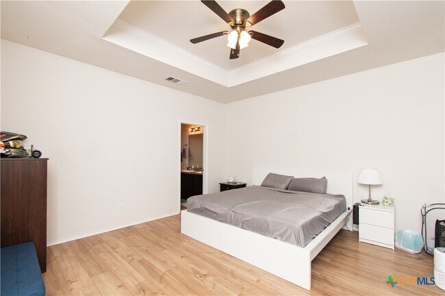 Building Photo - 303 Gemini Ln