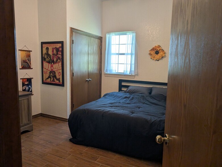 Building Photo - 6713 Lago Ranchero Dr