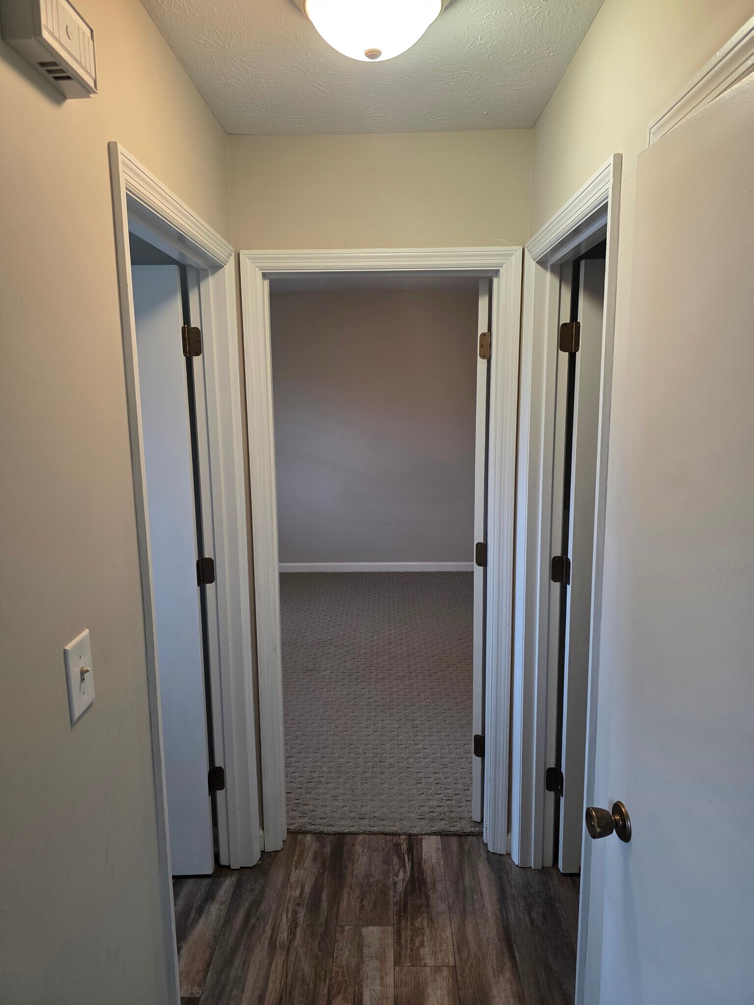 Building Photo - 308 Laval Hts