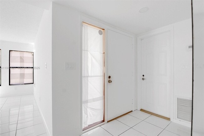 Building Photo - 10031 SW 147th Pl