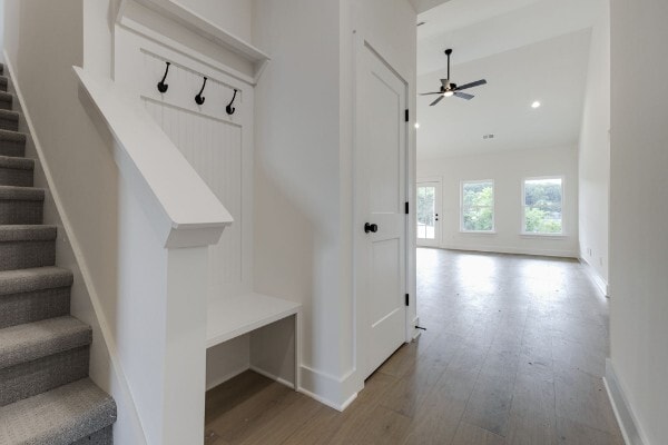 Building Photo - 1329 Island View Ct