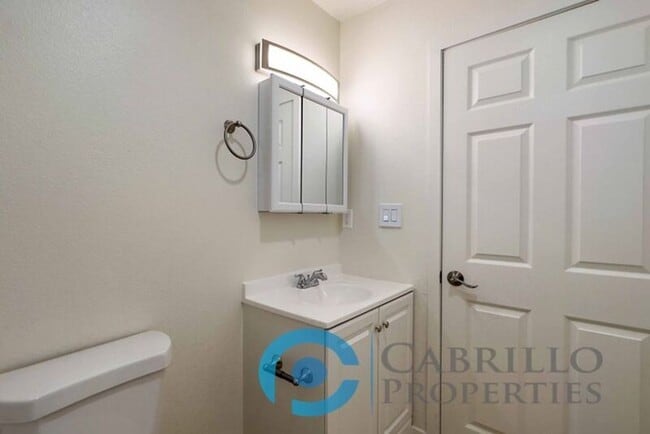 Building Photo - 2261 Fourth Ave