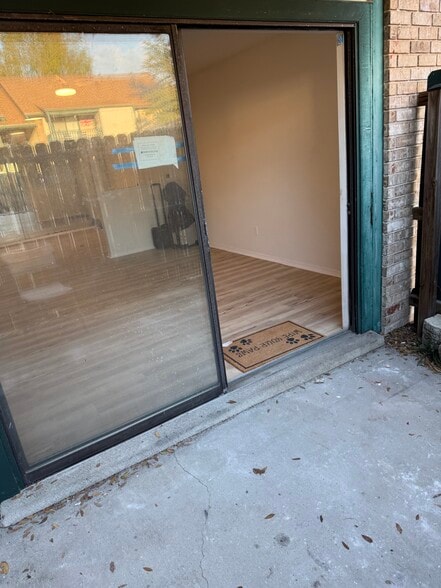 Building Photo - 2299 Scenic Hwy