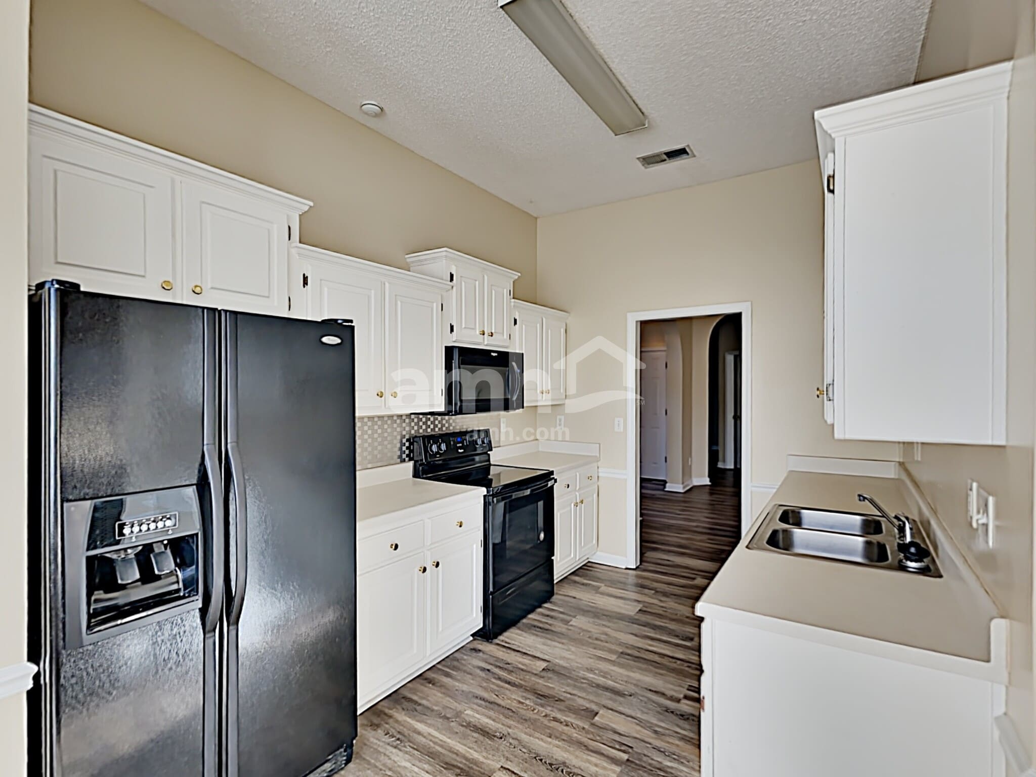 Building Photo - 4946 Rivercrest Ln