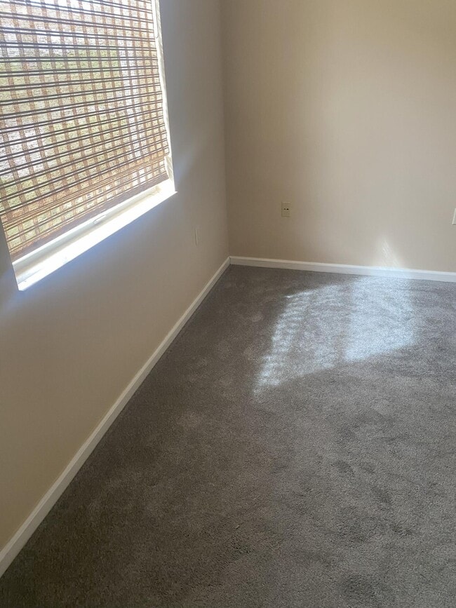 Building Photo - 906 Mariner Bay Blvd