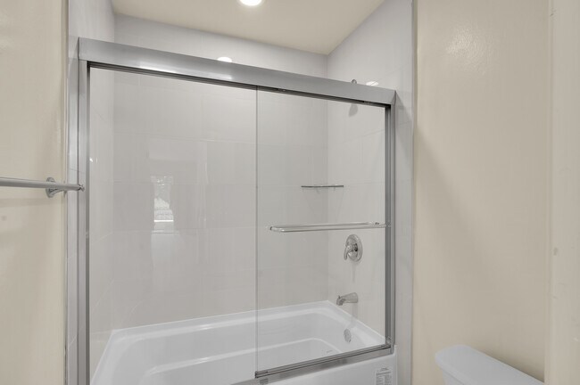 Building Photo - 2579 Caminito Muirfield