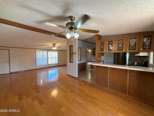 Building Photo - 44410 N 14th St