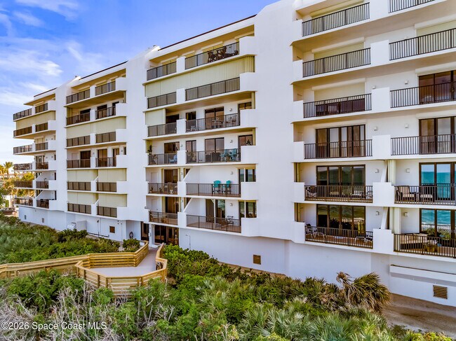 Building Photo - 7415 Aquarina Beach Dr