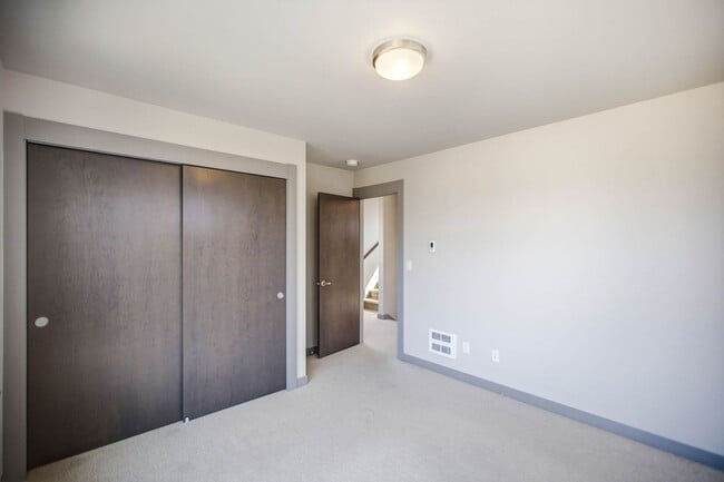 Building Photo - 4726 Delridge Wy SW