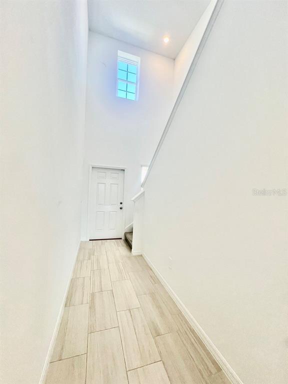 Building Photo - 9023 Bay Leaf Dr