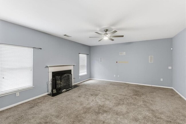 Building Photo - 345 Oxnard Cir SW