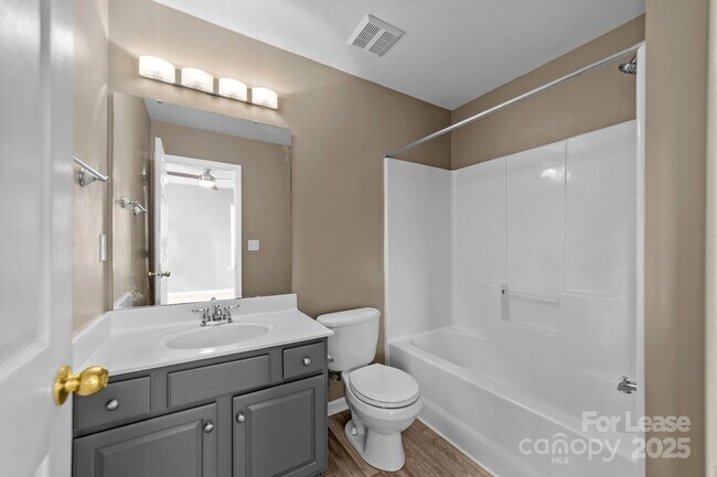Building Photo - 17562 Caldwell Track Dr
