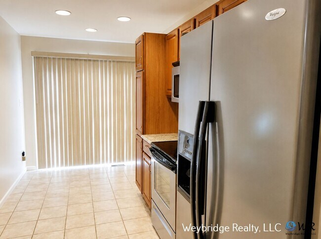 Building Photo - 9821 Timbers Dr