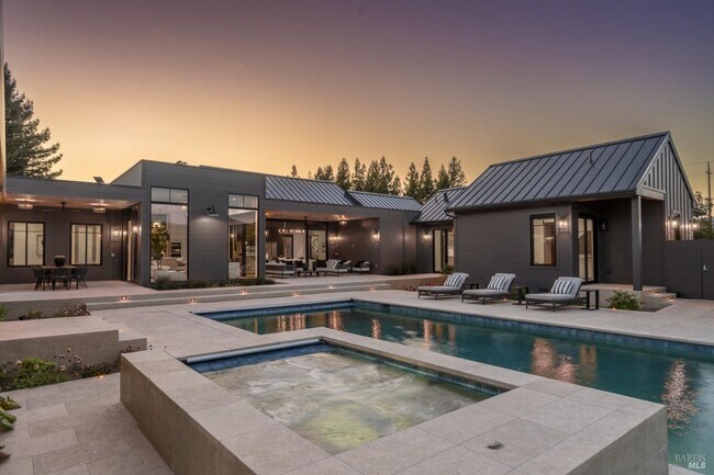 Building Photo - 601 Napa Rd