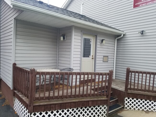 Private deck - 557 W Church St