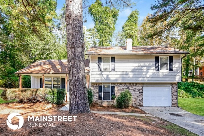 Building Photo - 4276 Old Lake Dr