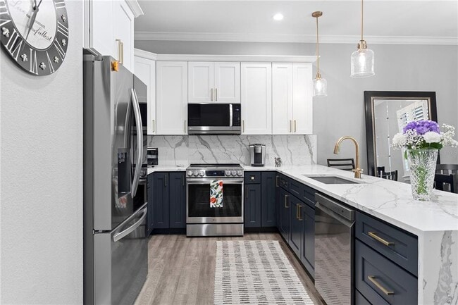 Building Photo - 3420 Sondrio Cir