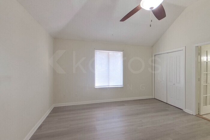 Building Photo - 324 Risdon Way