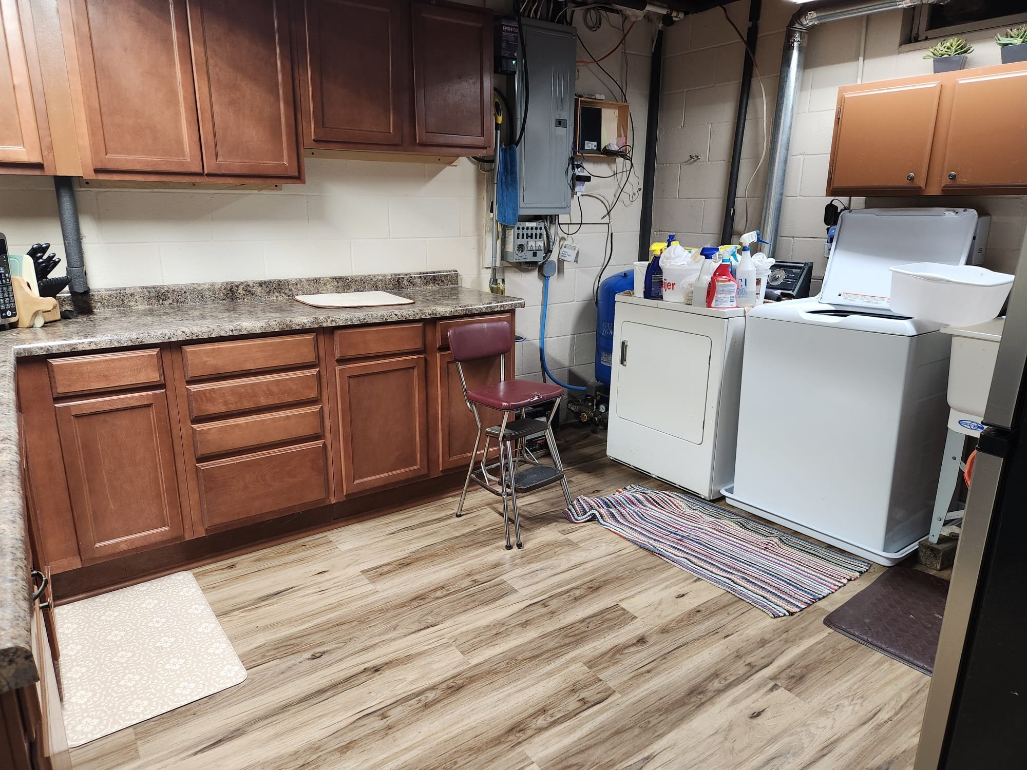 Building Photo - 28210 12th Ave