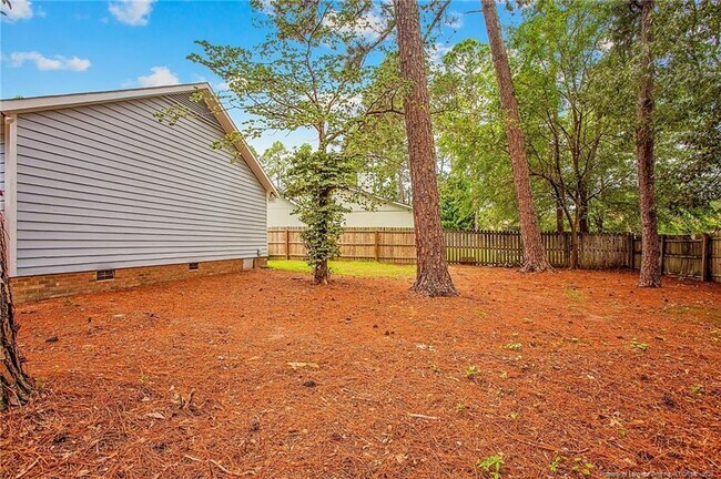 Building Photo - 4616 Pine Needle Ct