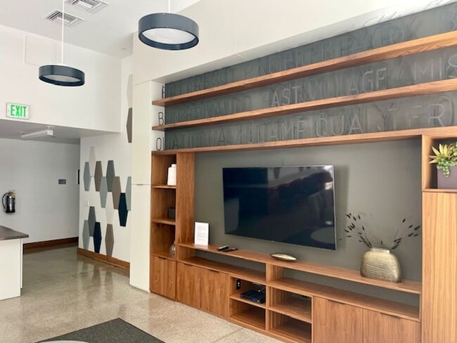 Building Photo - Great East Village Rental