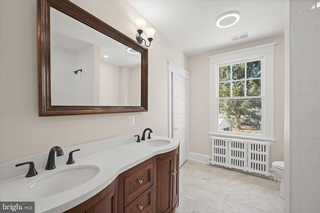 Building Photo - 7332 Springfield Ave