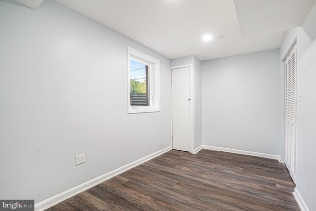 Building Photo - 10705 Lockridge Dr