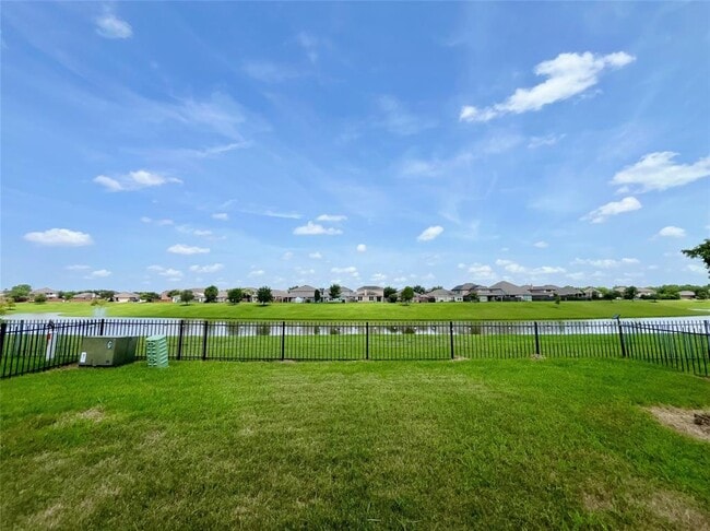 Building Photo - 4339 S Vineyard Mdw Ln