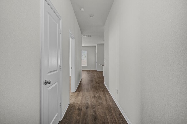 Building Photo - 416 Magnolia St