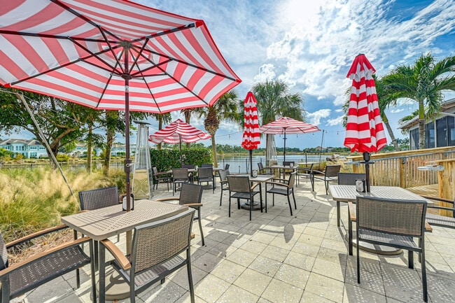 Building Photo - 6983 Saona CT