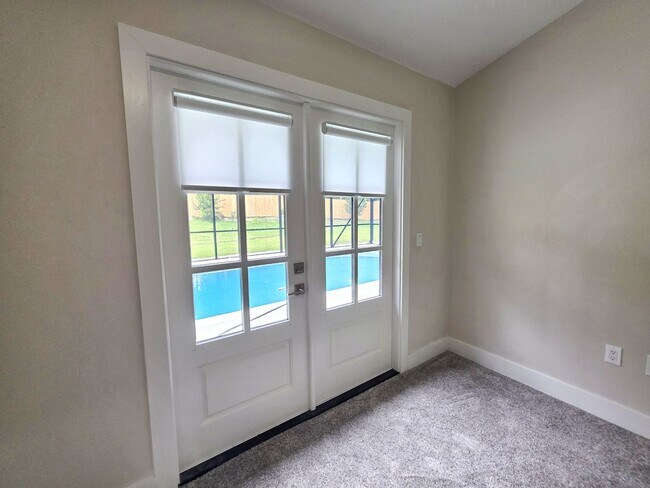 Building Photo - FOR RENT pool home, 3 bed 2 bath in The Quarries