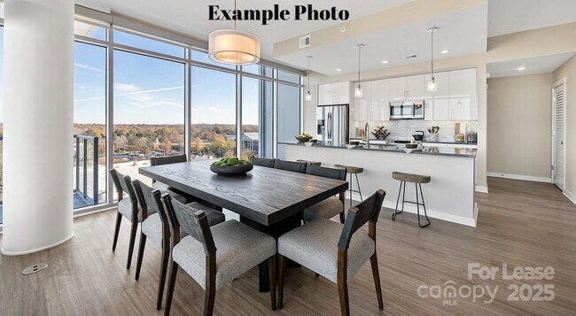 Building Photo - 4425 Sharon Rd