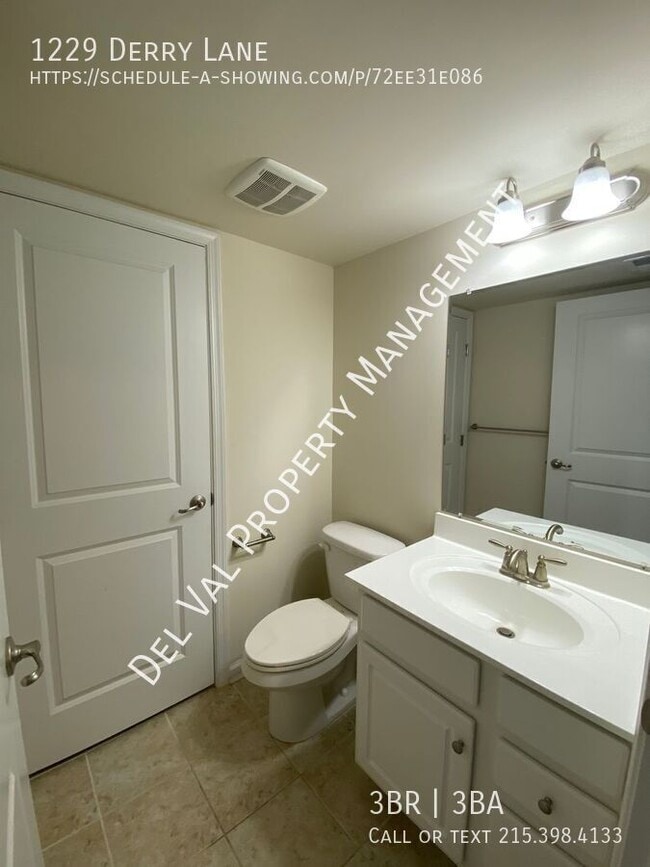 Building Photo - 1229 Derry Ln