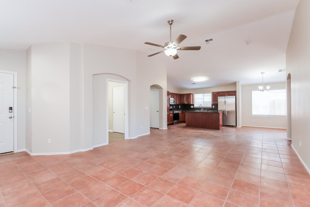 Building Photo - 3341 W Yellow Peak Dr