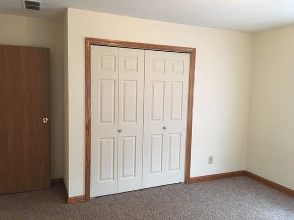 Building Photo - 1012 Timonere Dr