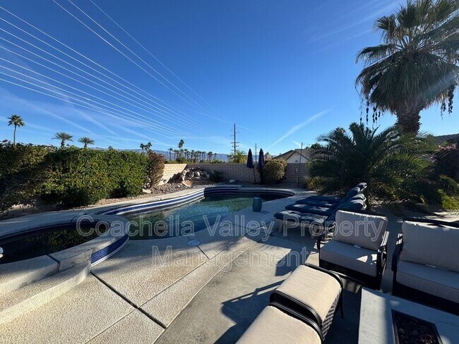 Building Photo - 44060 Dalea Ct