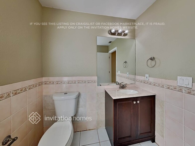 Building Photo - 5170 Foxhall Dr N