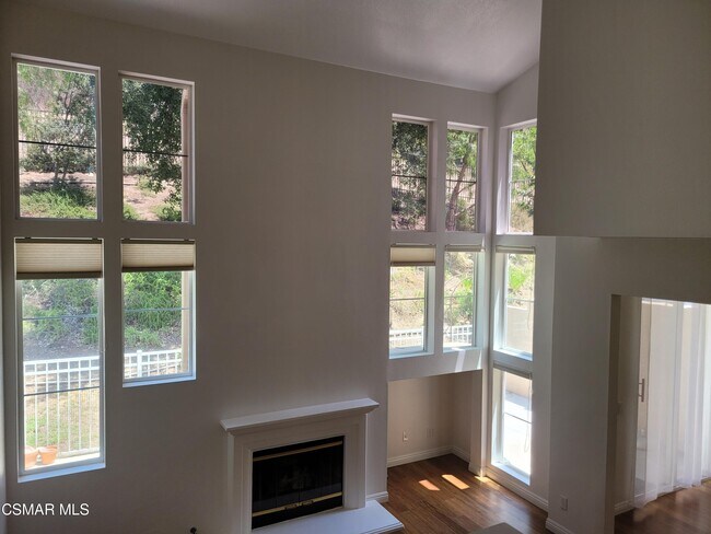 Building Photo - 510 Sonata Way