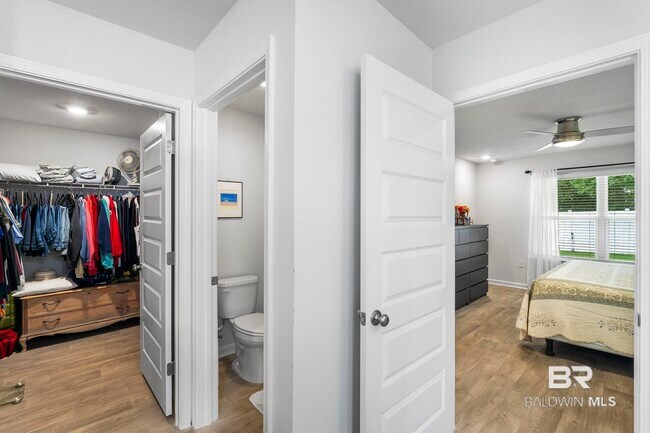 Building Photo - 24636 Alamitos Trace Dr