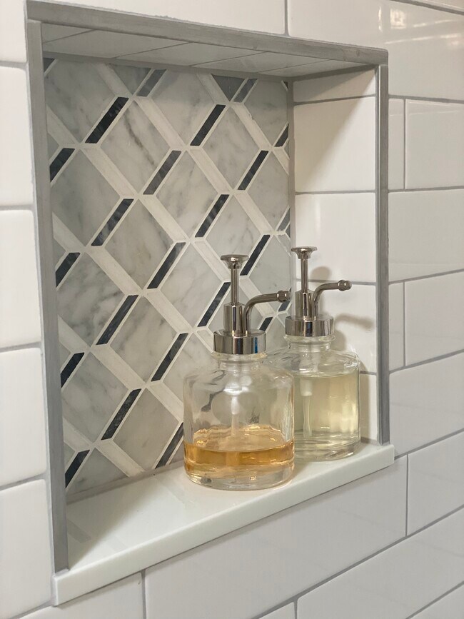 Bathroom built-ins - 1825 T St NW