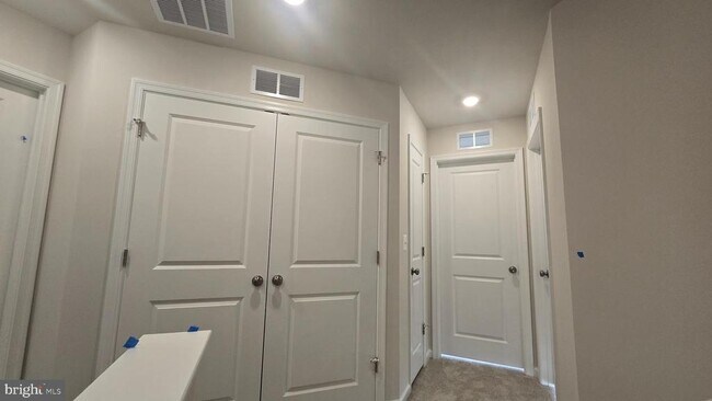 Building Photo - 59 Rolling Branch Dr