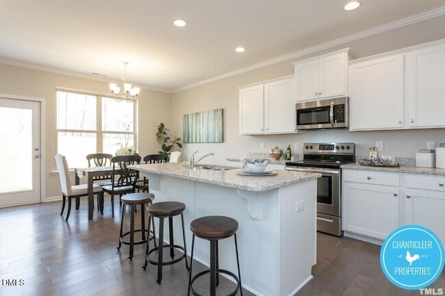 Building Photo - 6729 Hardwick Ln