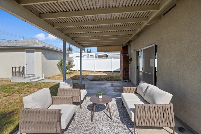 Building Photo - 15607 Fernview St