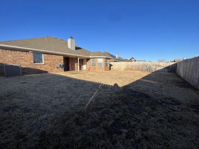 Building Photo - 6053 Laci Ln
