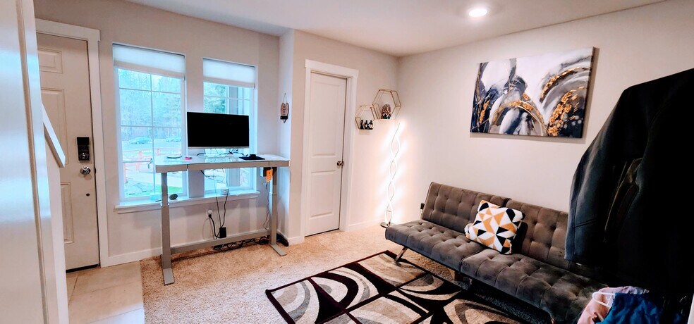 Den with attached bath - 16065 NW Frog Ln