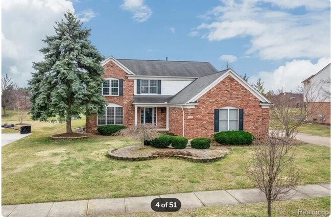 Building Photo - 47643 Ashford Dr S