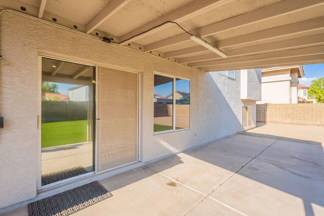 Building Photo - 3535 E Covina St