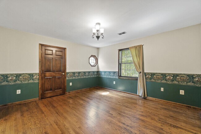 Building Photo - 12780 Chatter Brook Dr