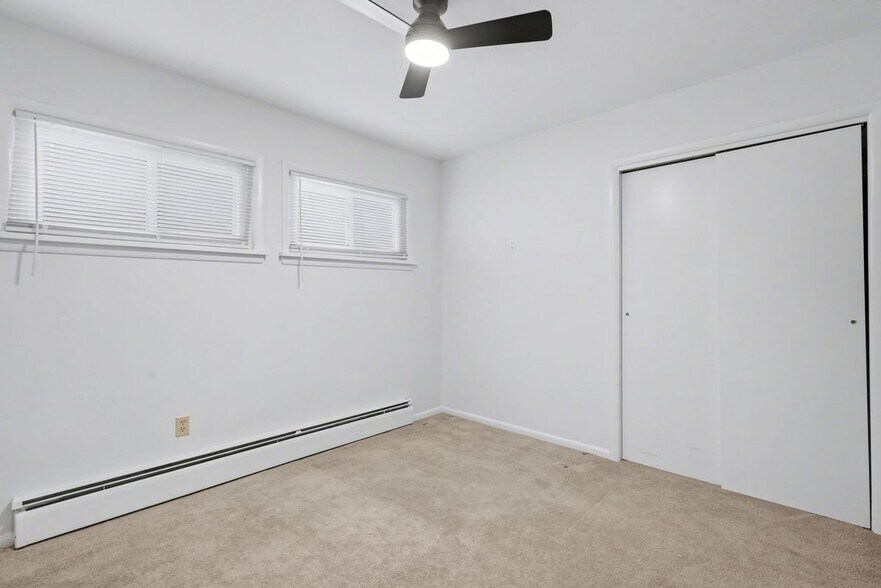 Building Photo - 2215 N Wahsatch Ave